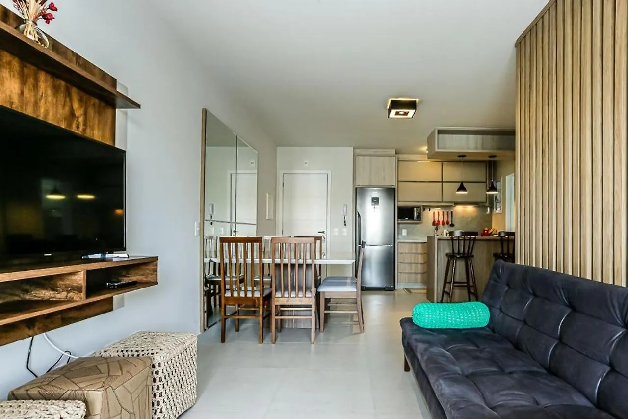 Apartamento Encantador totalmente reformado em condomínio completo CA09V Florianópolis 0*,  Brasil