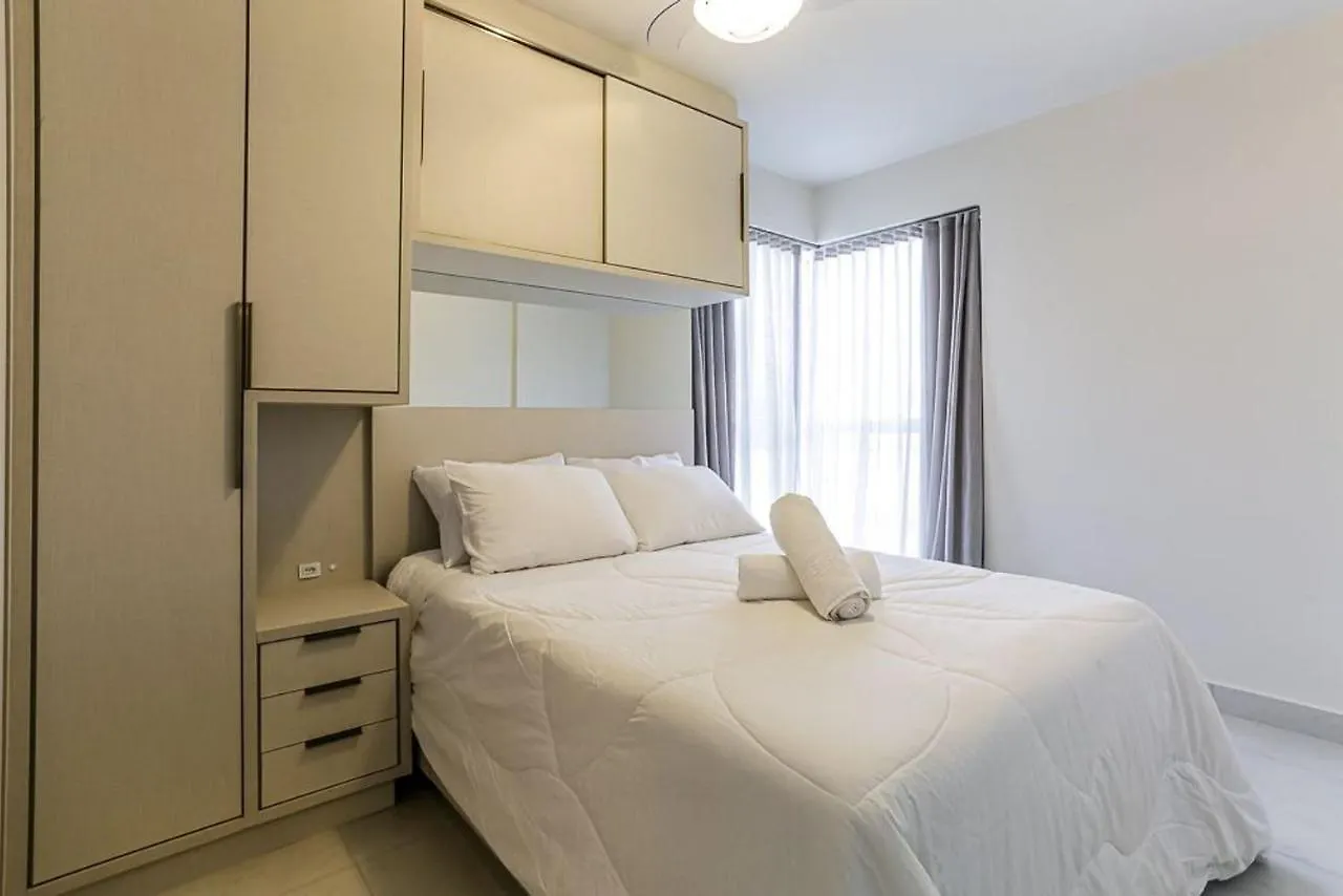 Apartamento Encantador totalmente reformado em condomínio completo CA09V Florianópolis 0*,  Brasil